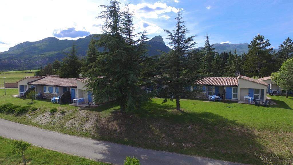 Vvf Haute Provence Lagrand Esterno foto