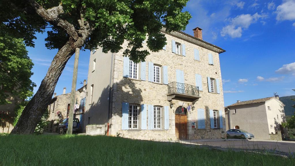 Vvf Haute Provence Lagrand Esterno foto